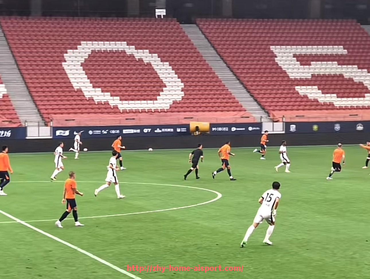 爱体育-火箭队与开拓者队比赛的直播精彩瞬间回顾